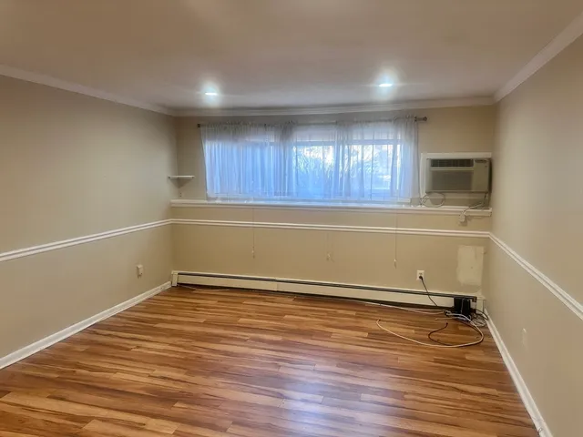 $2,000 | 7 Endicott Street, Unit 2, Norwood, MA 02062