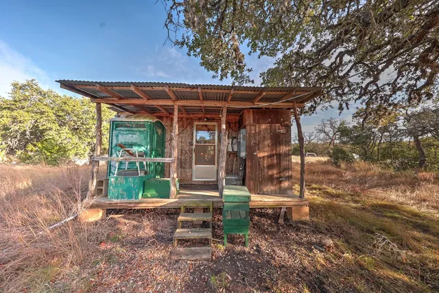 $1,499,000 | 438 Yellowstone Lane, Hunt, TX 78024