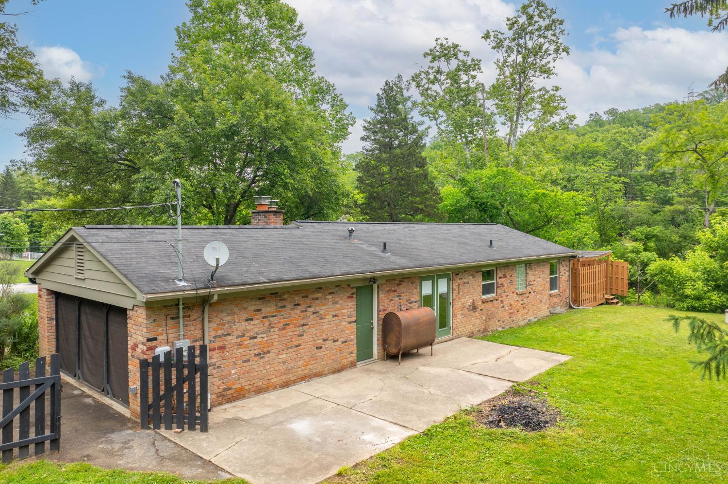 8385 Bridle Road Cincinnati, OH 45244 - Photo 37 of 45 Gallery Image 37