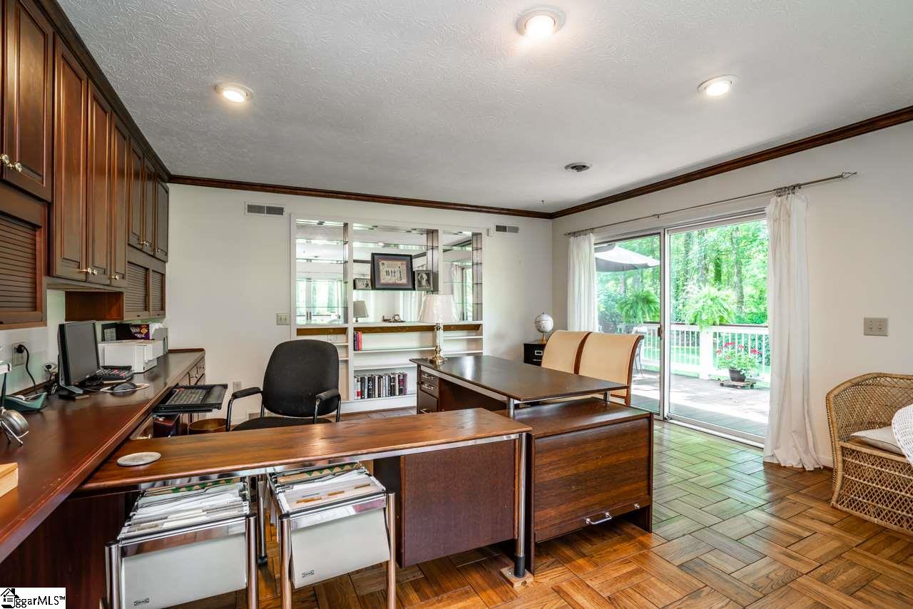 414 Foot Hills Road Greenville, SC 29617 - Photo 24 of 36 Gallery Image 24