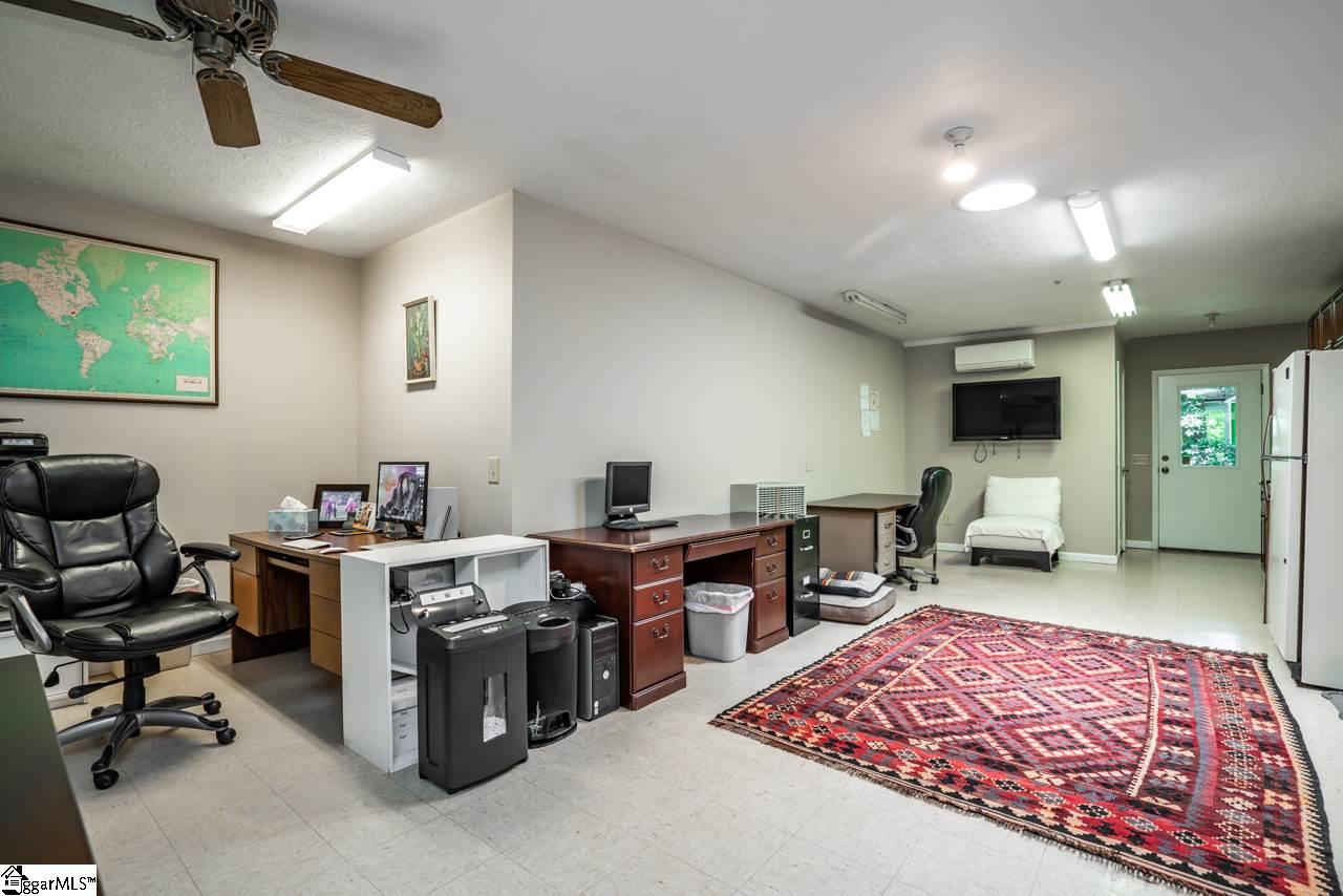 414 Foot Hills Road Greenville, SC 29617 - Photo 26 of 36 Gallery Image 26