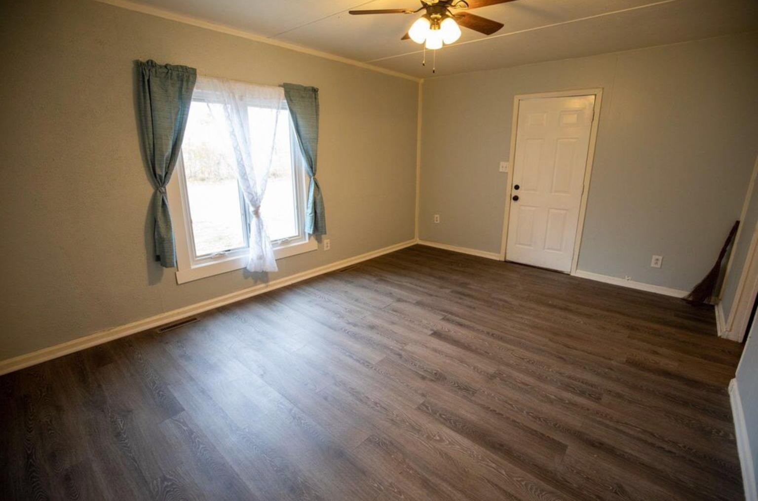 403 North Roosevelt Road Knox, IN 46534 - Photo 3 of 9 Gallery Image 3