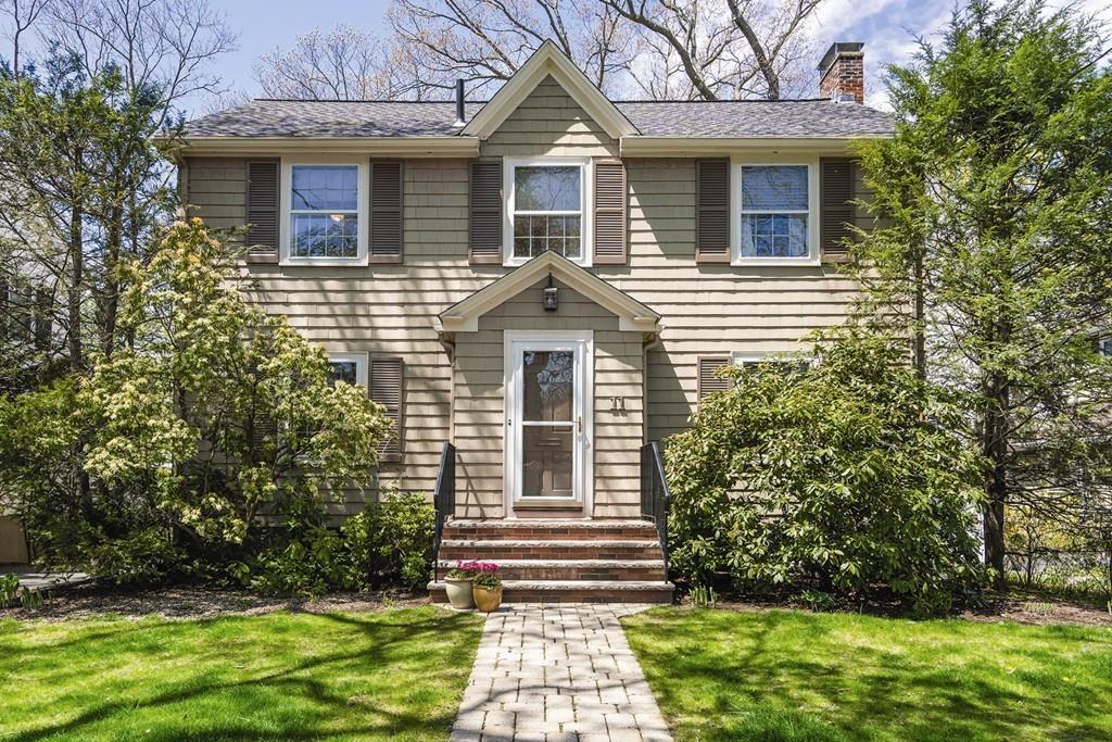 11 Ashcroft Road Newton, MA 02461 - Photo 1 of 17 Gallery Image 1