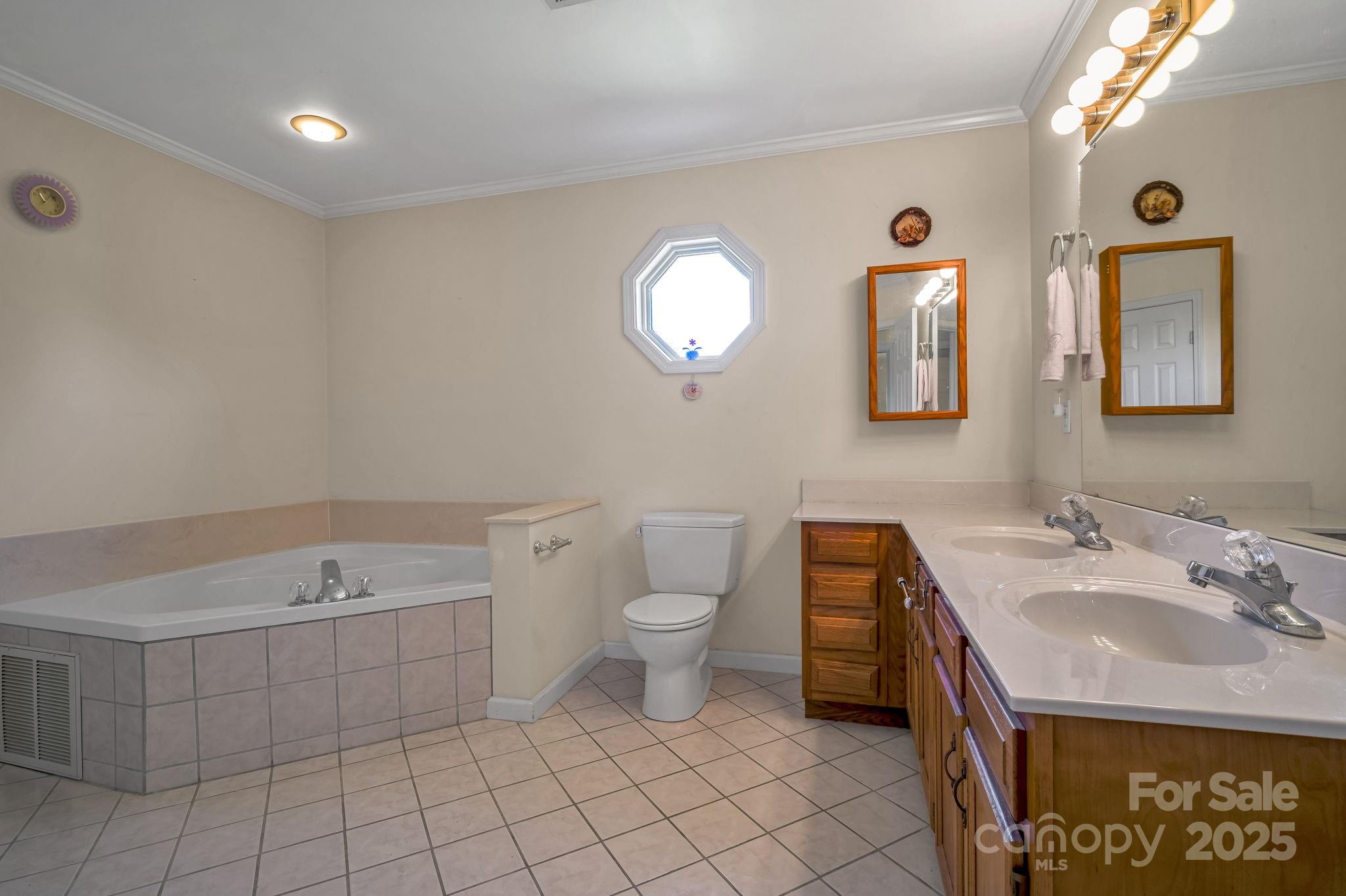 40 Collins Road Marshall, NC 28753 - Photo 26 of 34 Gallery Image 26