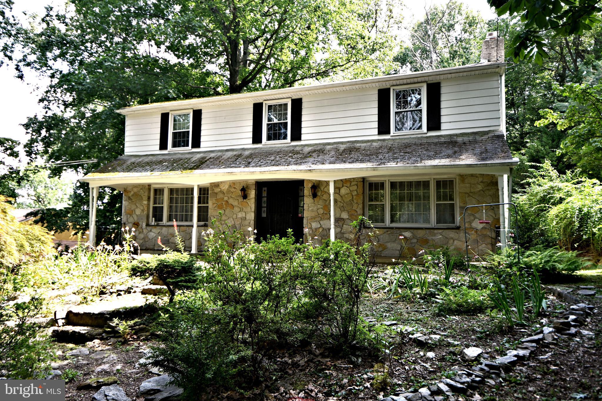 2335 Fairway Road Huntingdon Valley, PA 19006 - Photo 1 of 26 Gallery Image 1