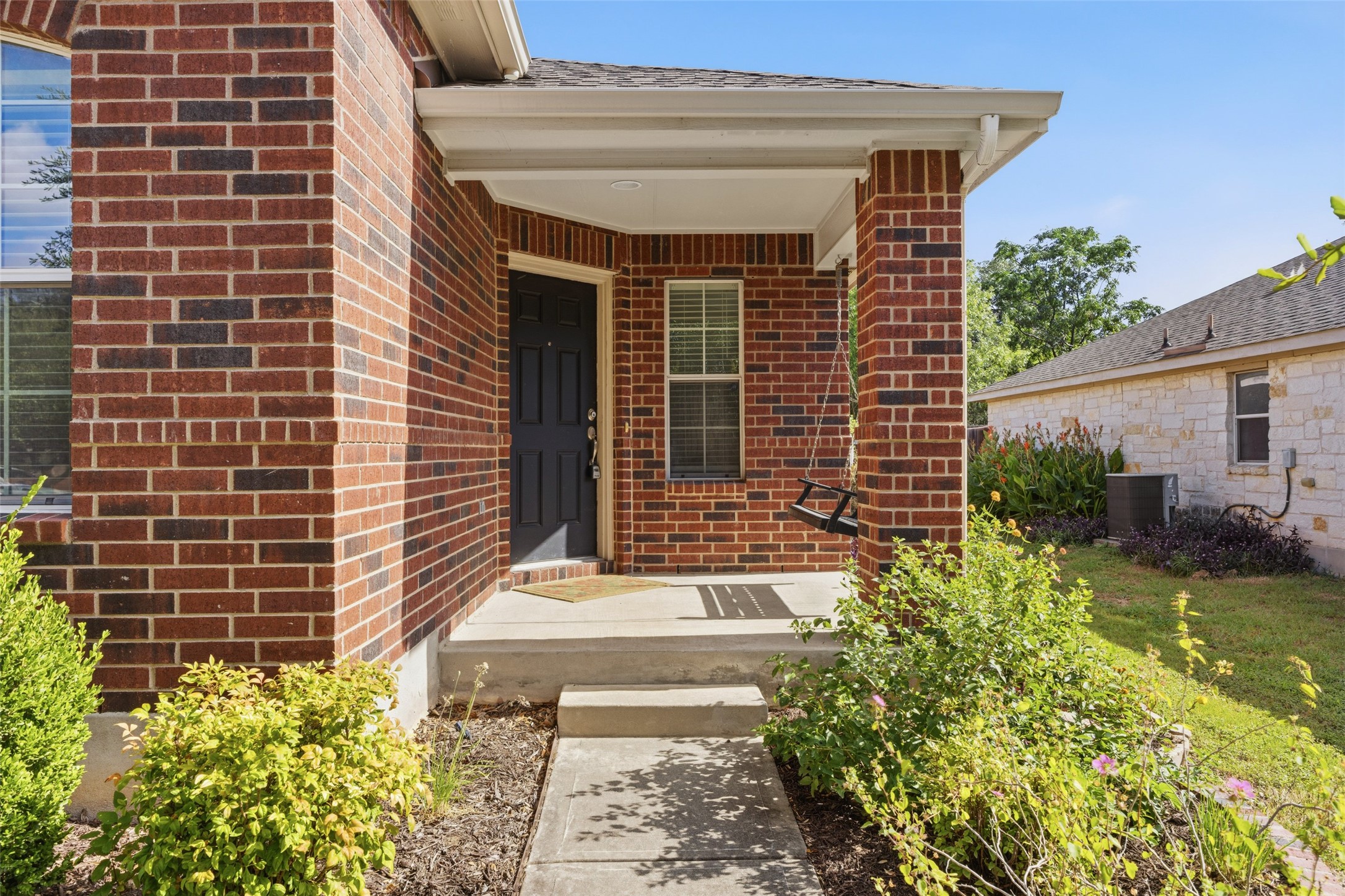 1069 Talley Loop Buda, TX 78610 - Photo 2 of 31