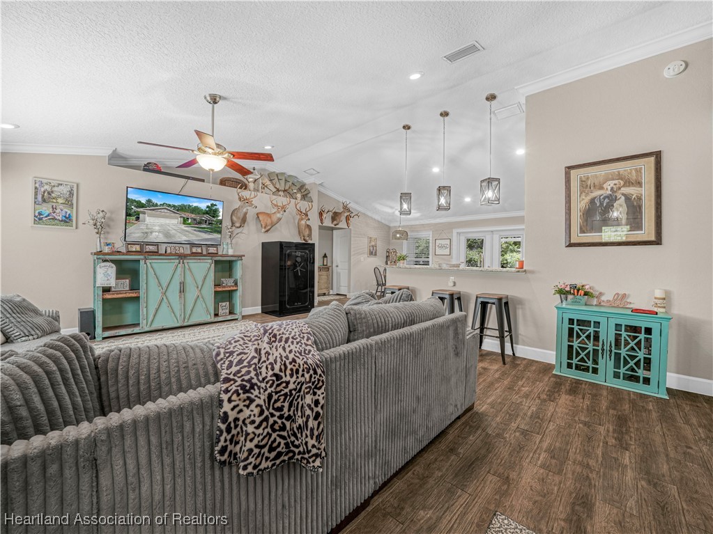 1954 Heard Bridge Road Wauchula, FL 33873 - Photo 11 of 35 Gallery Image 11