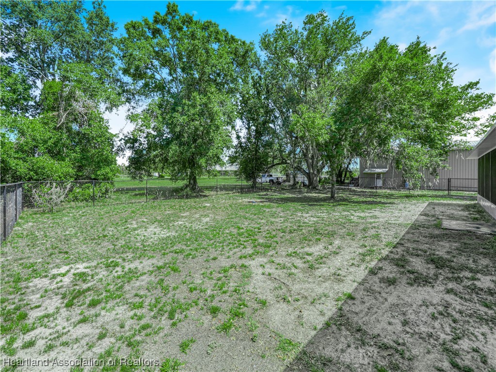 1954 Heard Bridge Road Wauchula, FL 33873 - Photo 8 of 35 Gallery Image 8