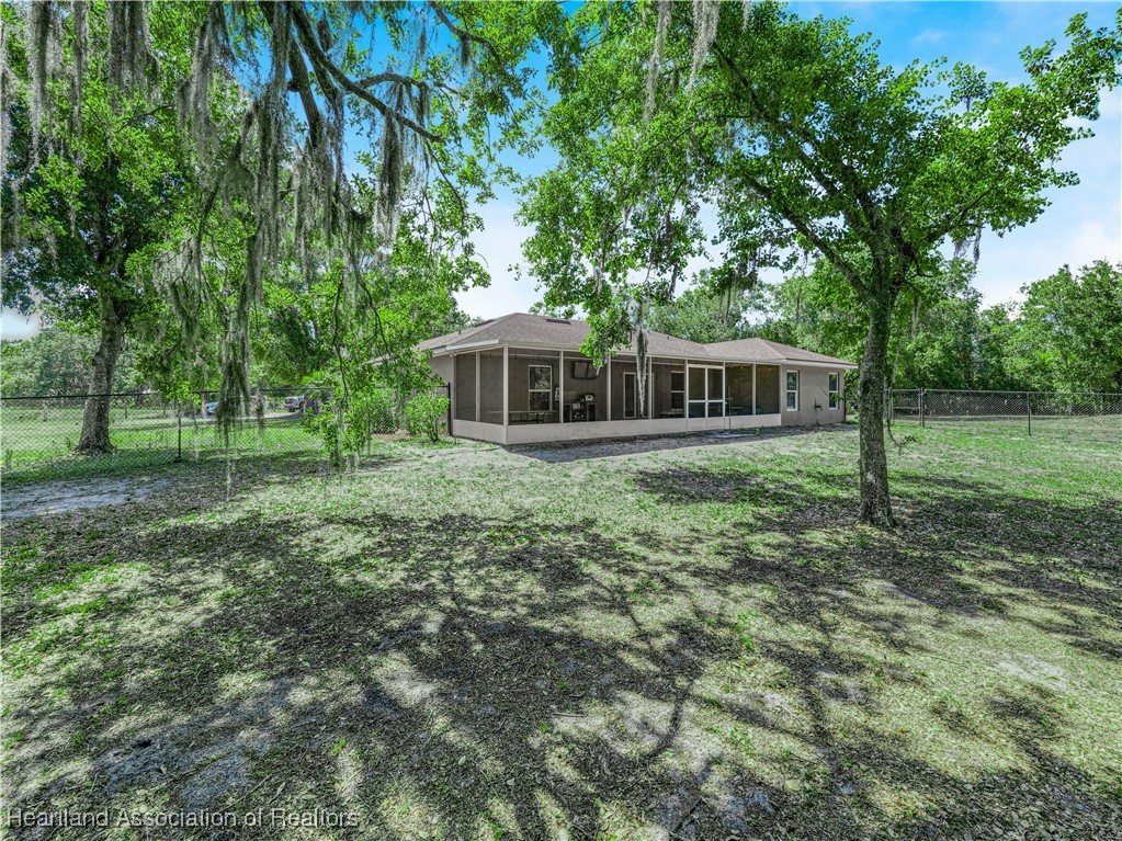 1954 Heard Bridge Road Wauchula, FL 33873 - Photo 9 of 35 Gallery Image 9