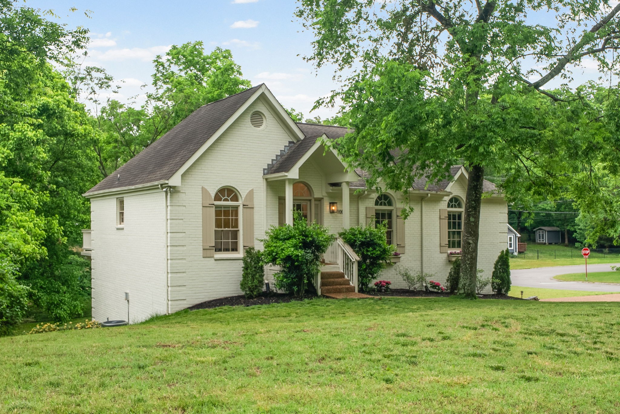 1000 Fitzpatrick Road Nashville, TN 37214 - Photo 3 of 39 Gallery Image 3