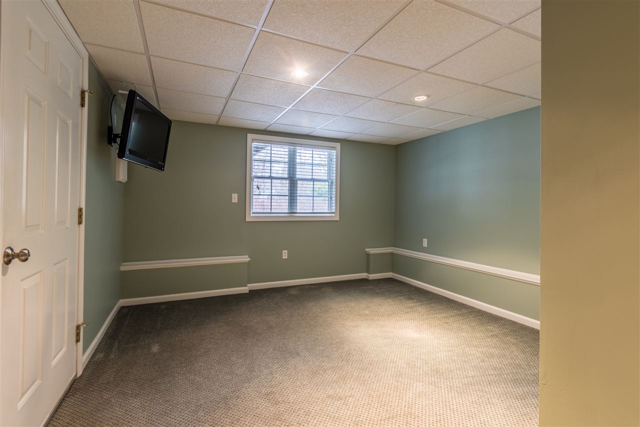 6 Middle Road Amesbury, MA 01913 - Photo 23 of 27