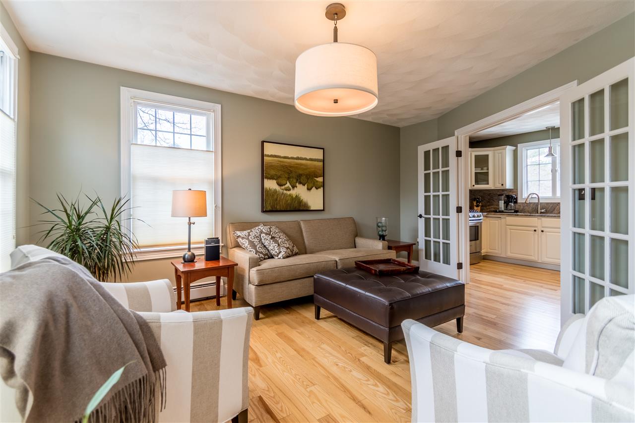 6 Middle Road Amesbury, MA 01913 - Photo 4 of 27