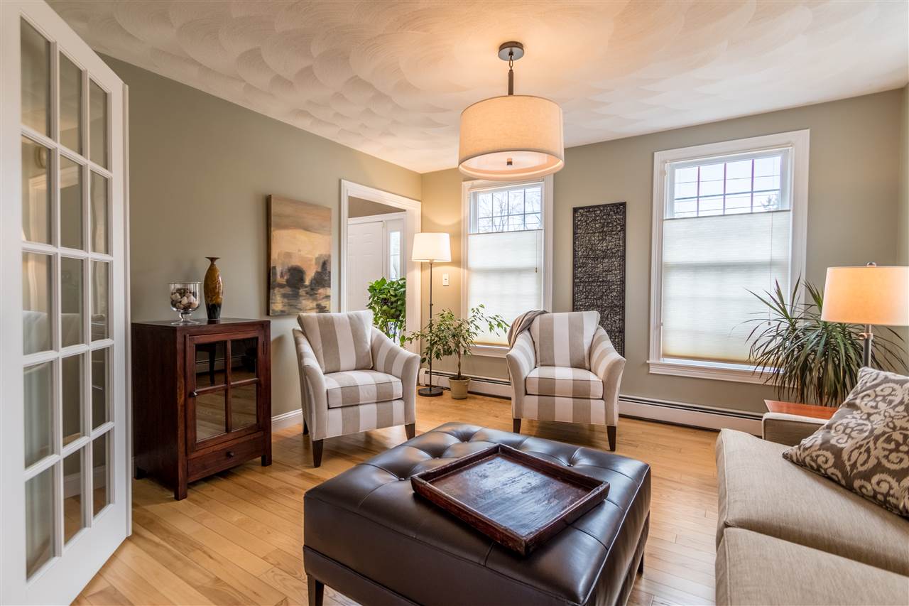 6 Middle Road Amesbury, MA 01913 - Photo 5 of 27