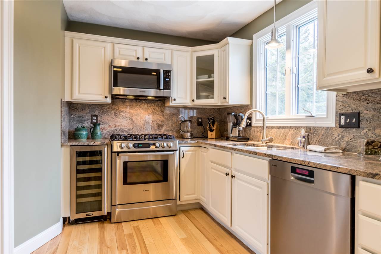 6 Middle Road Amesbury, MA 01913 - Photo 6 of 27