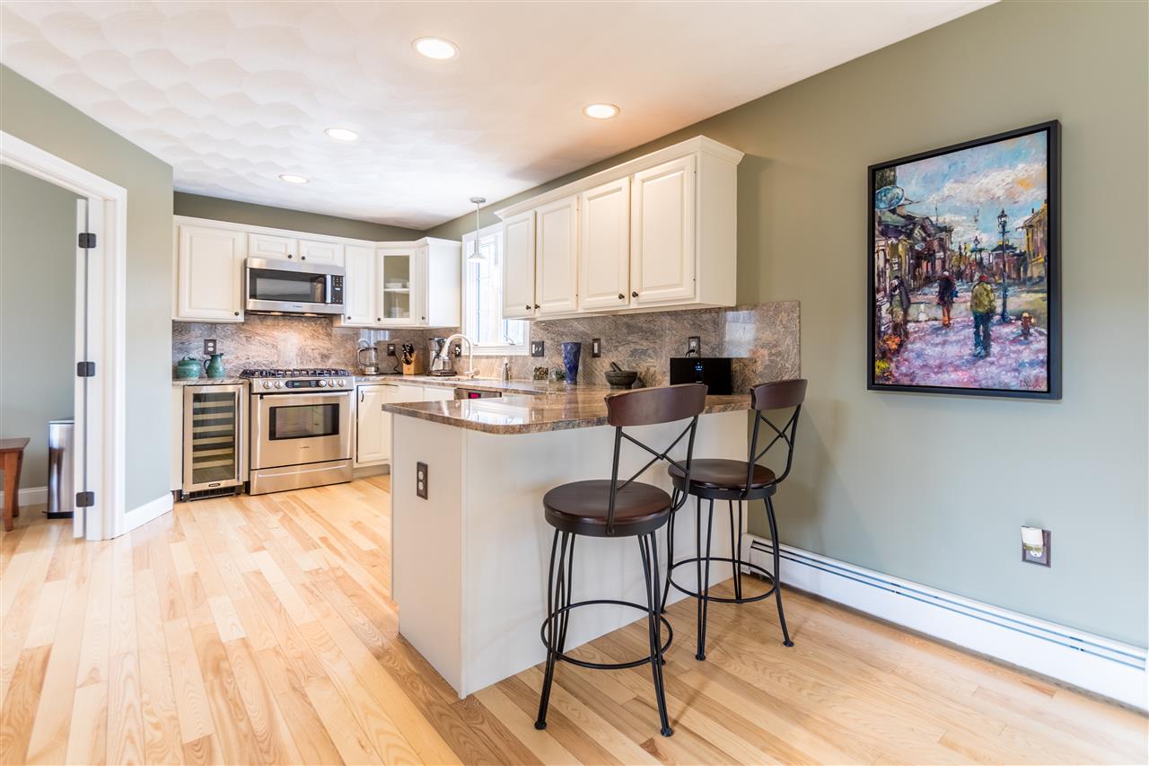 6 Middle Road Amesbury, MA 01913 - Photo 7 of 27