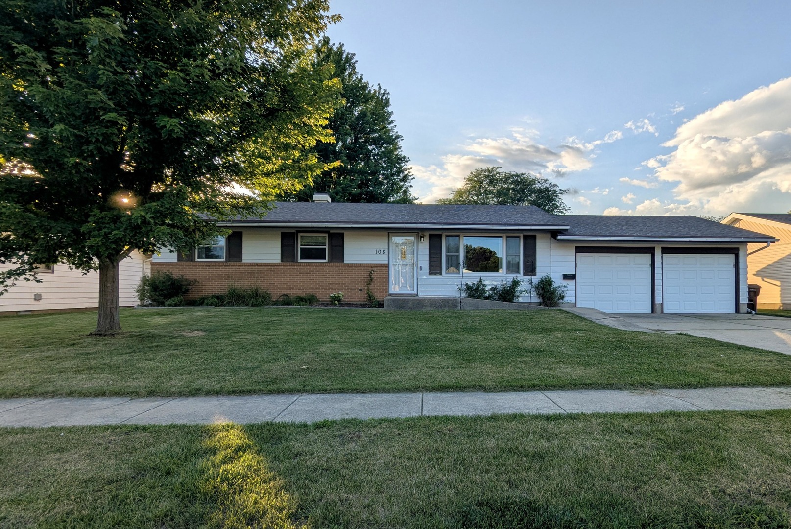 108 Janet Avenue Rochelle, IL 61068 - Photo 1 of 25 Gallery Image 1