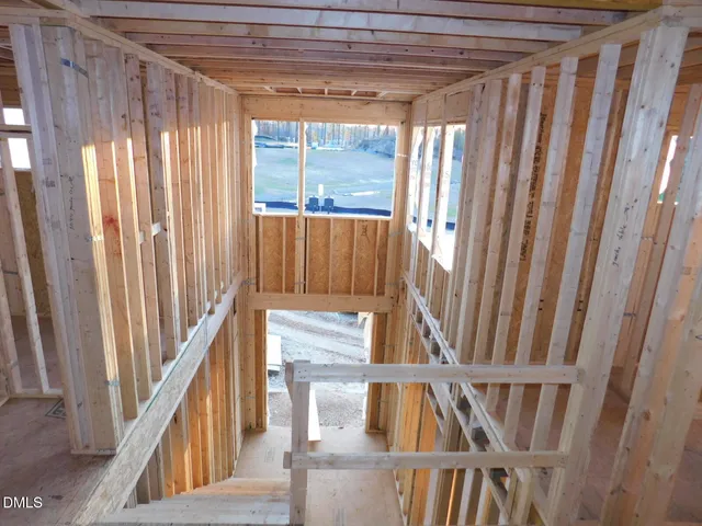 a view of empty room with window