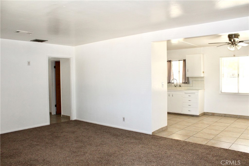 15975 Venango Road Apple Valley, CA 92307 - Photo 8 of 23