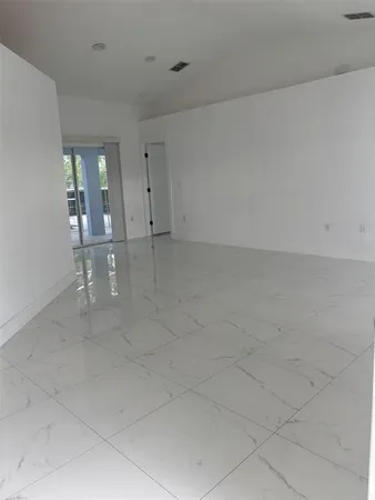$2,450 | 2222 Champlain Avenue, Spring Hill, FL 34609