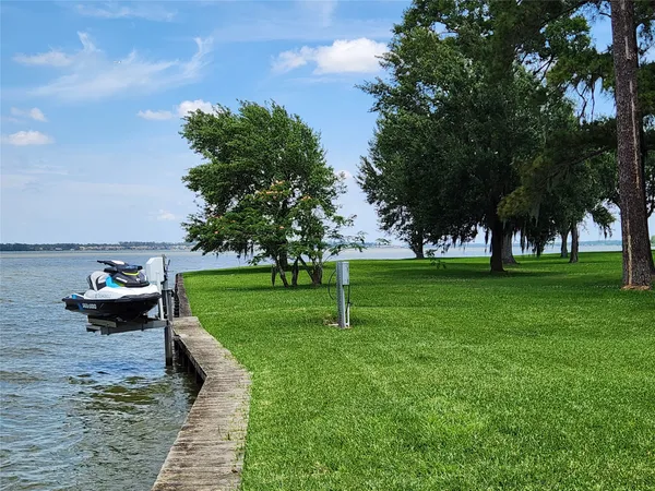 $425,000 | 3739 Shore Shadows Drive, Crosby, TX 77532