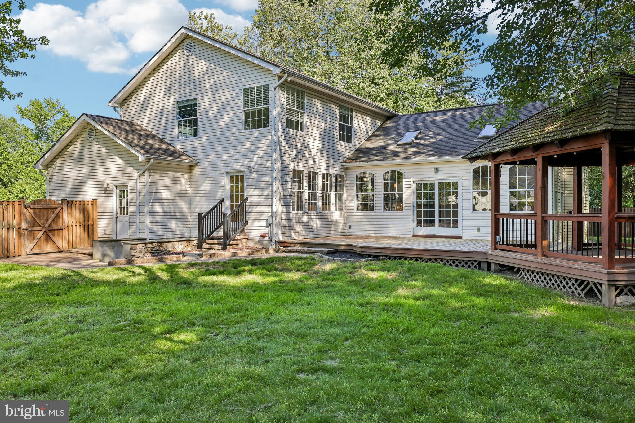 683 Powhatan Beach Road Pasadena, MD 21122 - Photo 60 of 70 Back Exterior