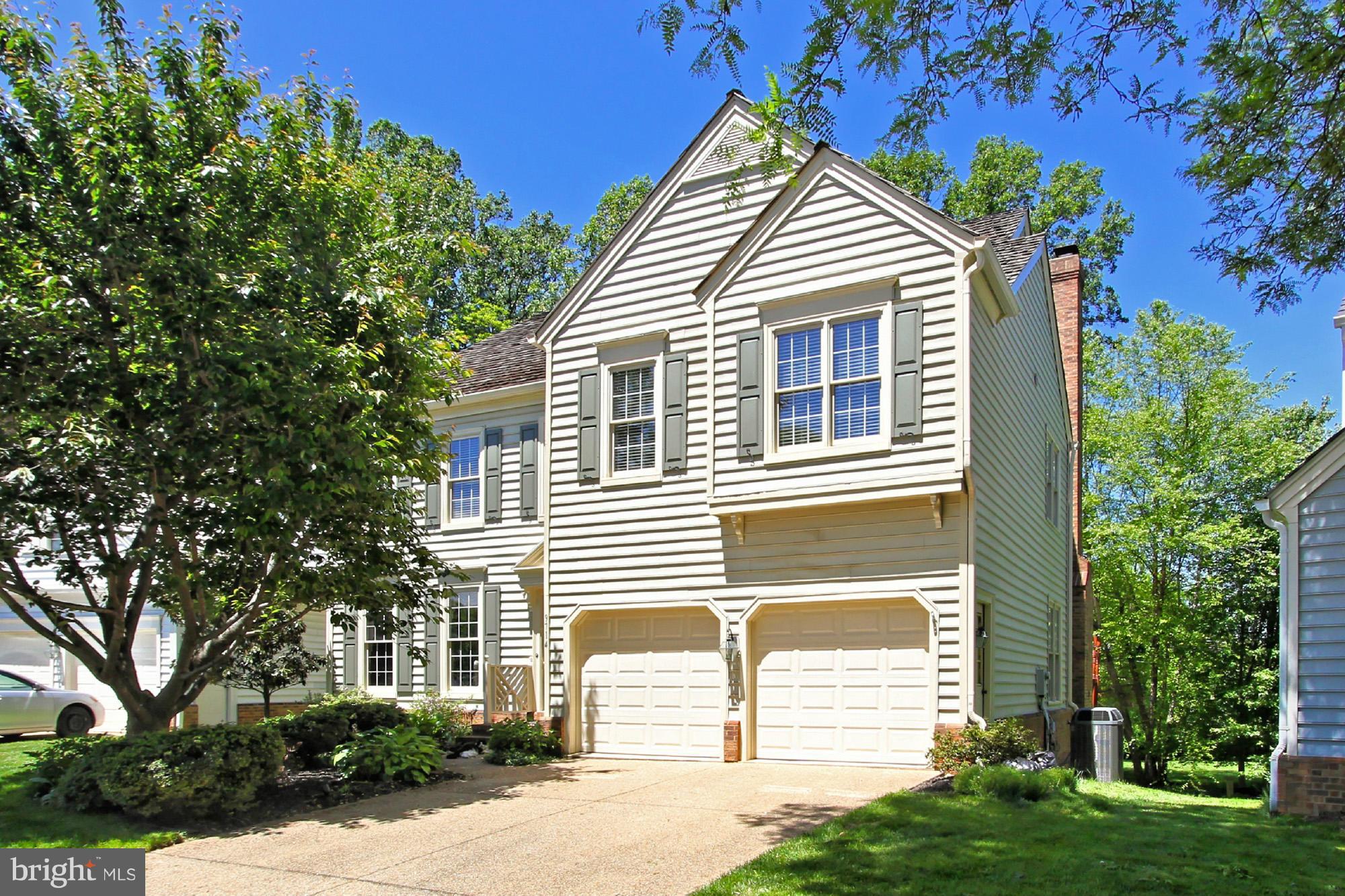 9714 Hidden Valley Road Vienna, VA 22181 - Photo 1 of 30 Exterior (Front)