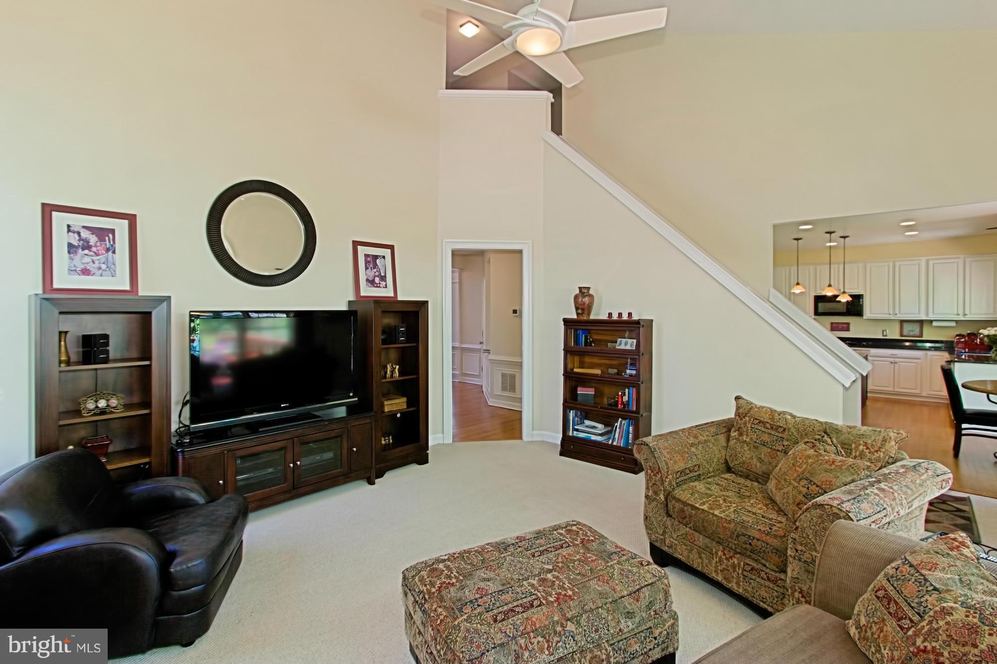9714 Hidden Valley Road Vienna, VA 22181 - Photo 12 of 30 Living Room