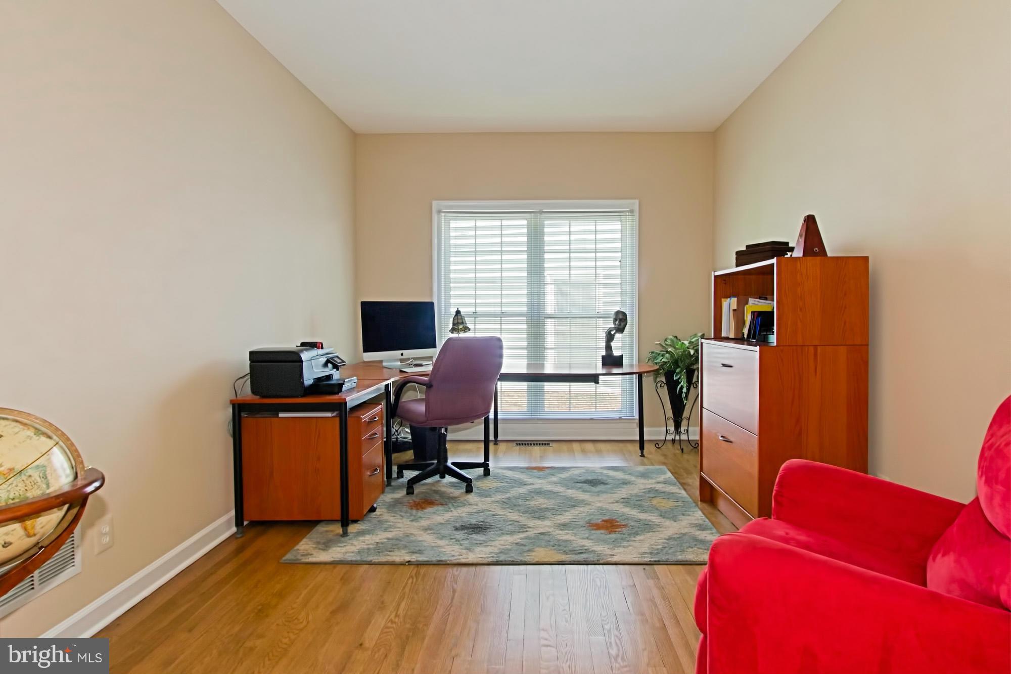 9714 Hidden Valley Road Vienna, VA 22181 - Photo 15 of 30 Interior (General)