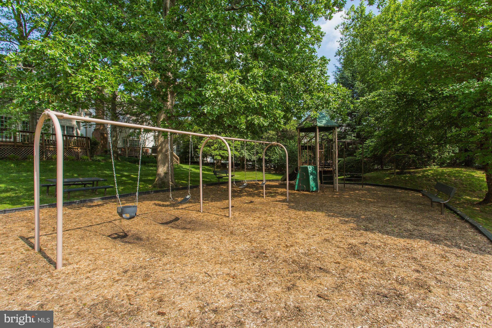9714 Hidden Valley Road Vienna, VA 22181 - Photo 30 of 30 Community