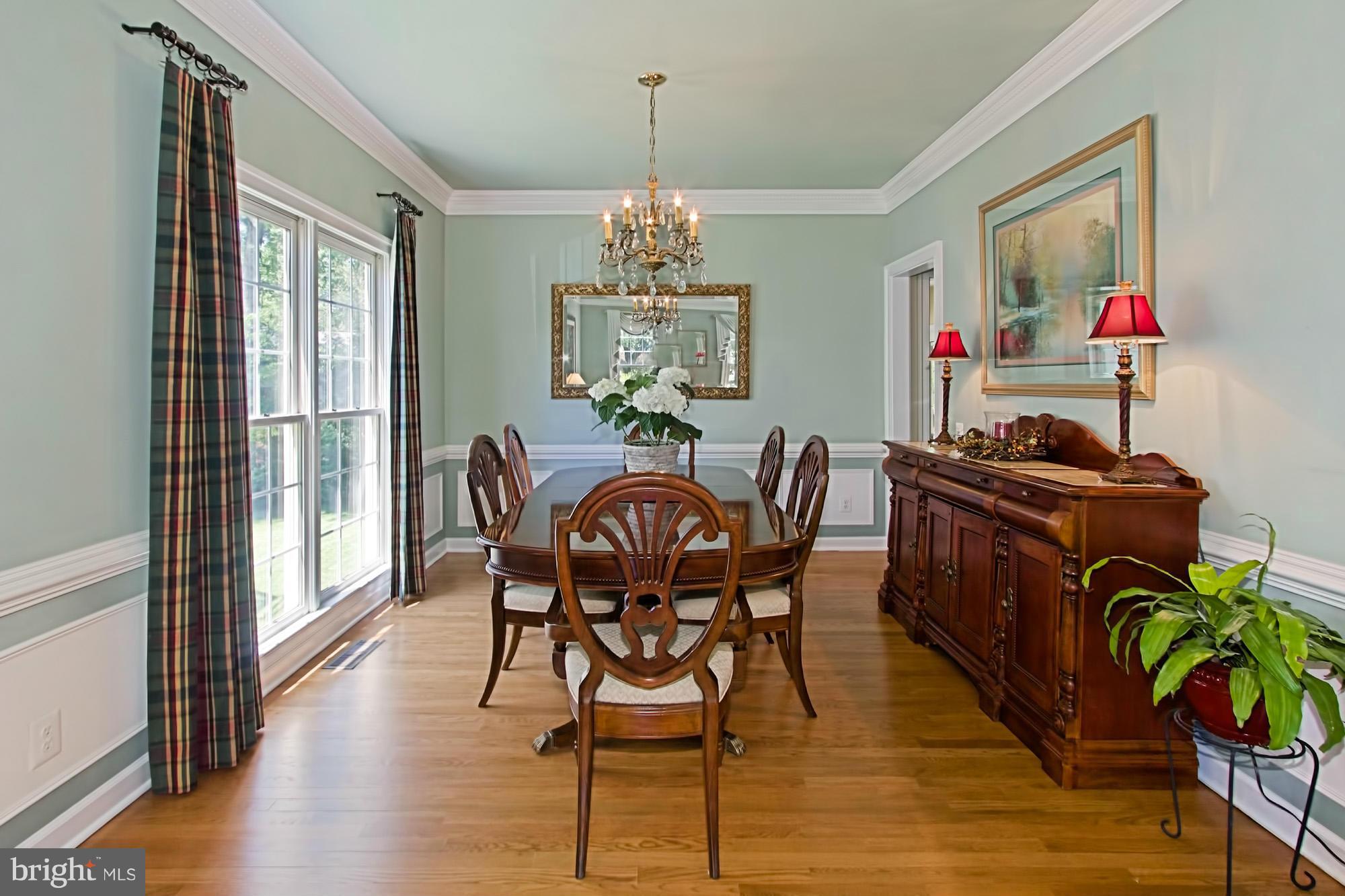 9714 Hidden Valley Road Vienna, VA 22181 - Photo 5 of 30 Dining Room