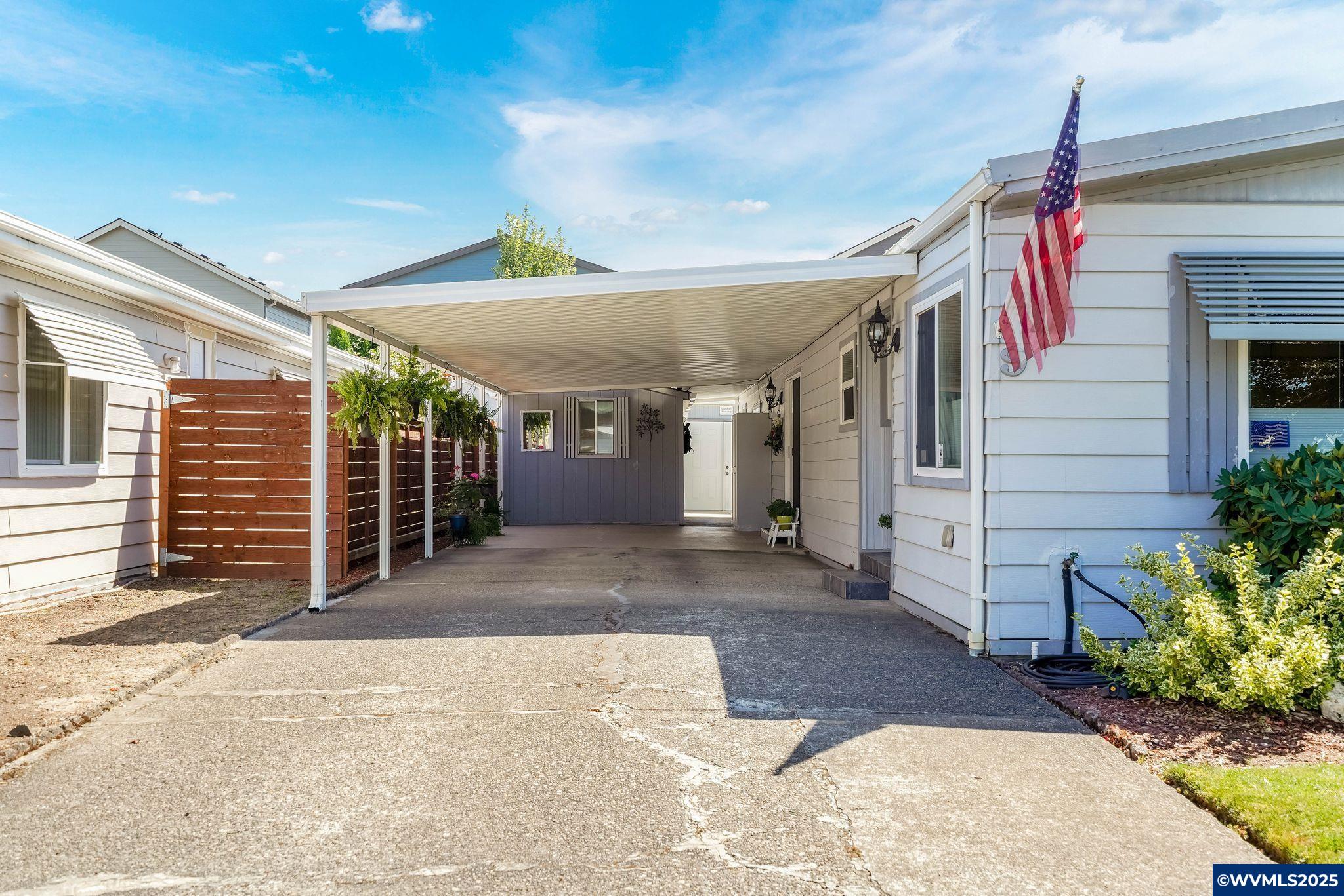 4730 Auburn Road Northeast, Unit 9 Salem, OR 97301 - Photo 3 of 41 Gallery Image 3