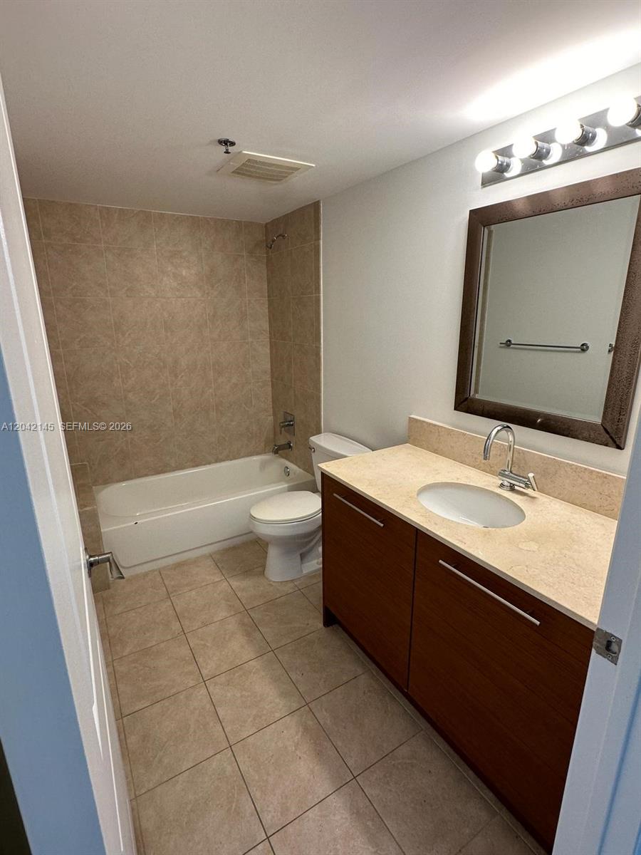 2641 North Flamingo Road, Unit 1404N Plantation, FL 33323 - Photo 30 of 31