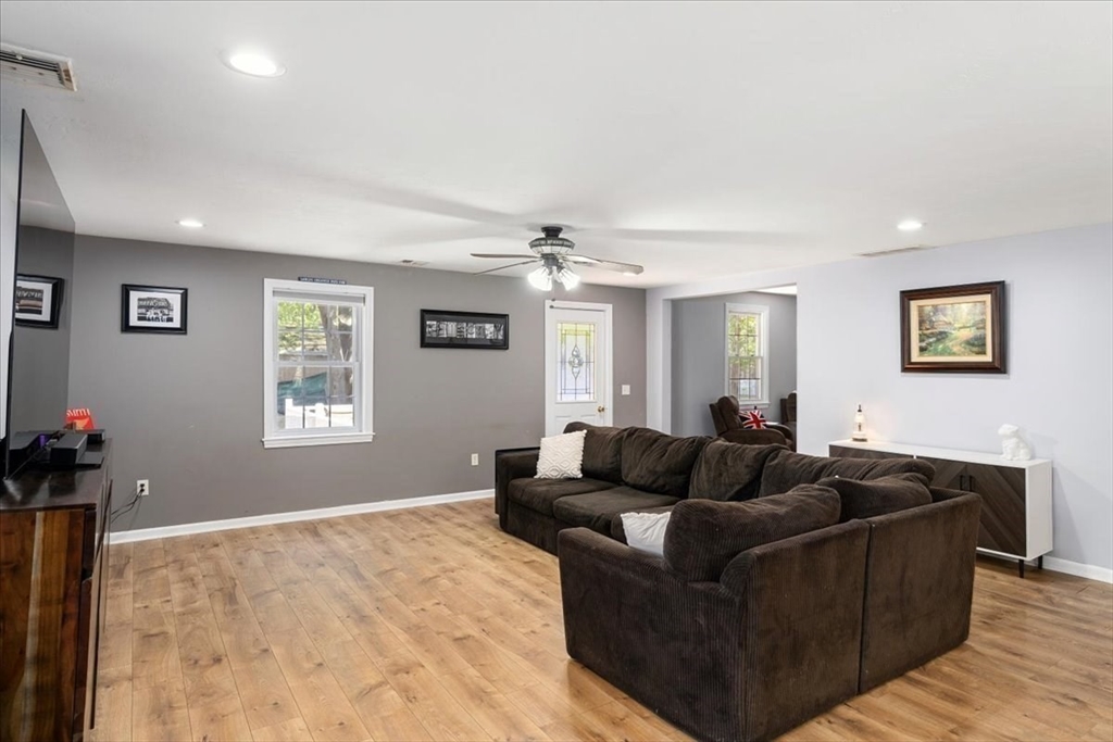 13 Sylvester Road Natick, MA 01760 - Photo 11 of 39