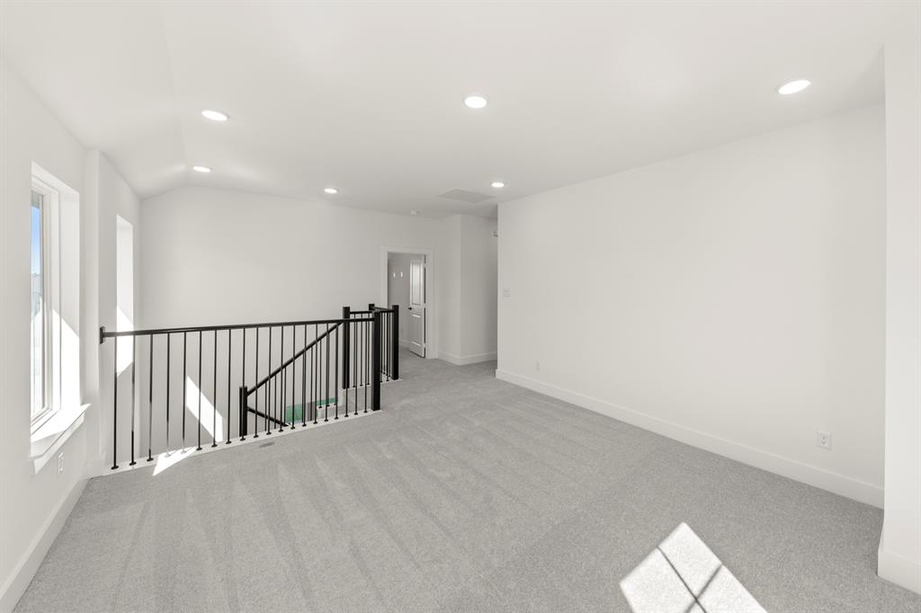 4100 Explorer Way McKinney, TX 75071 - Photo 21 of 27 a view of hallway with a window