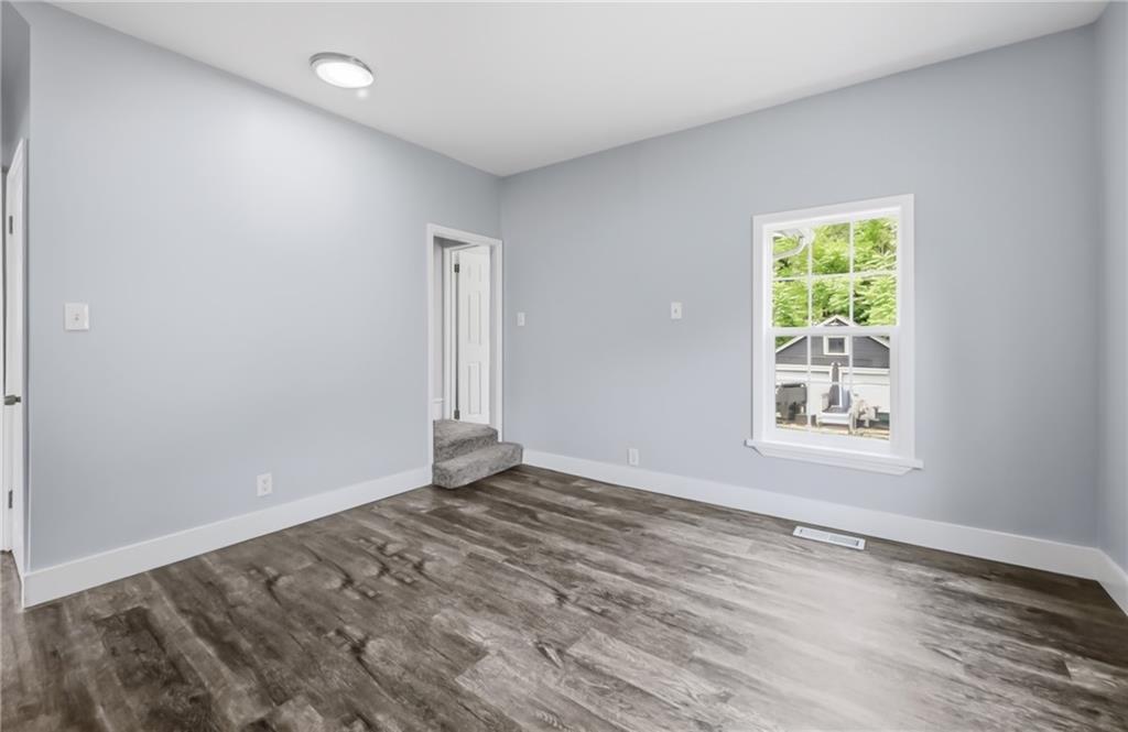 276 Lincoln Street Sharon, PA 16146 - Photo 11 of 35