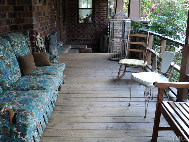 110 Glascock Street Raleigh, NC 27604 - Photo 3 of 15 Gallery Image 3