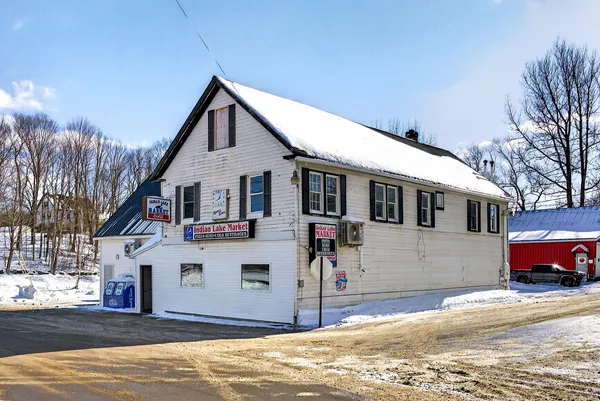 $589,000 | 21 Corinna Road, St. Albans, ME 04971