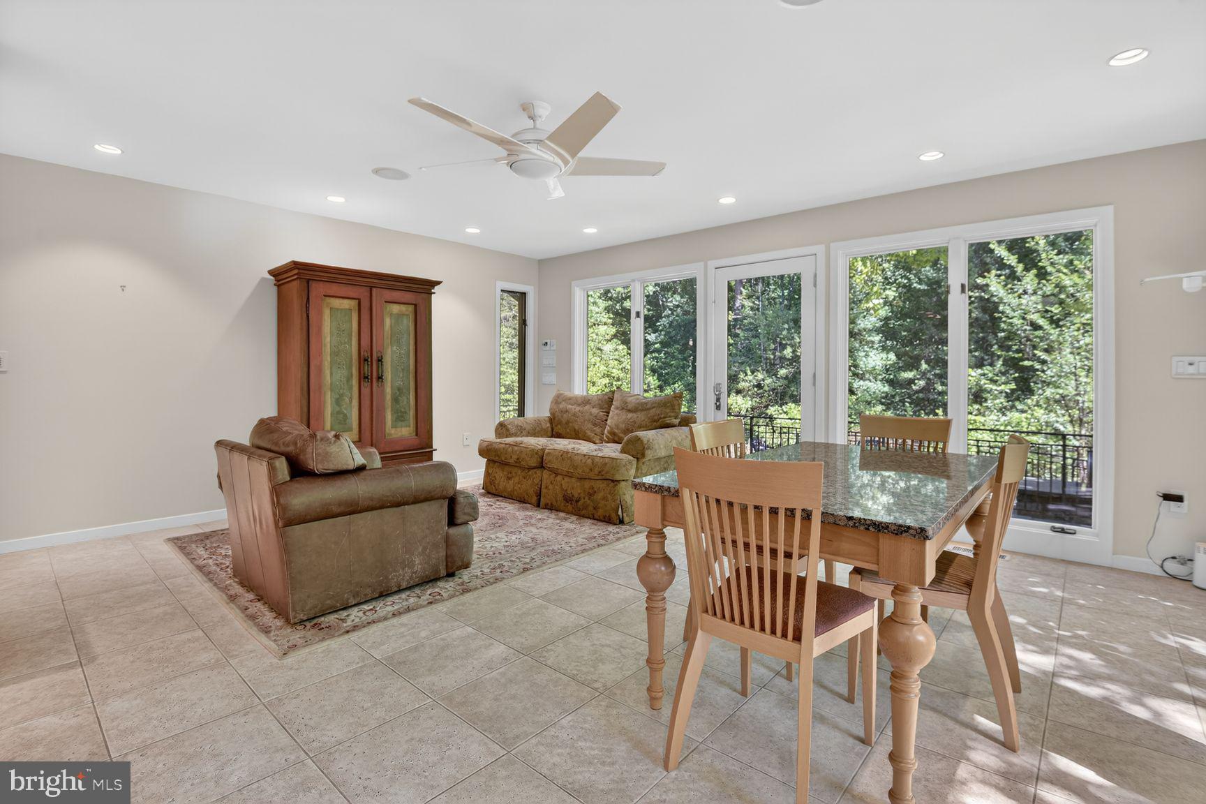 10801 Balantre Lane Potomac, MD 20854 - Photo 14 of 71