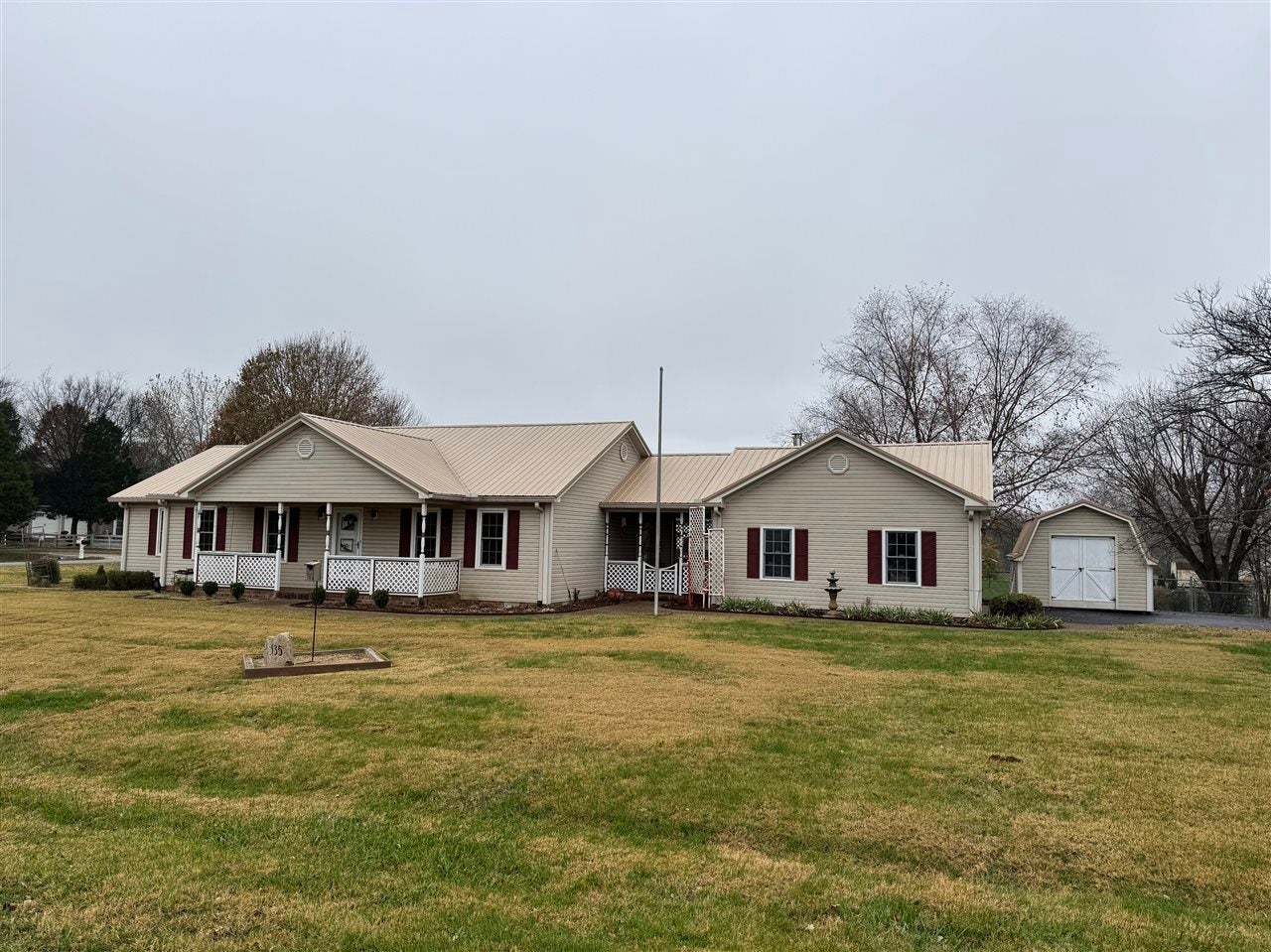 135 Stone Ridge Street Bowling Green, KY 42101 - Photo 2 of 21 Gallery Image 2