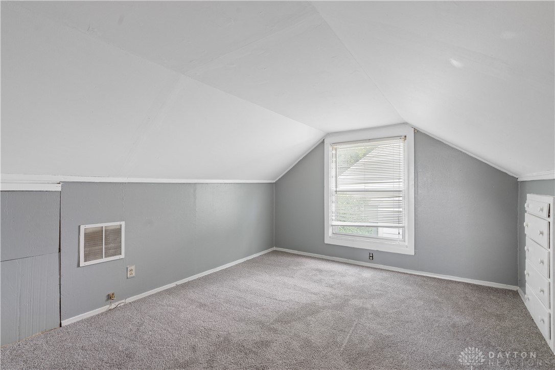 1317 Radio Road Dayton, OH 45403 - Photo 18 of 28