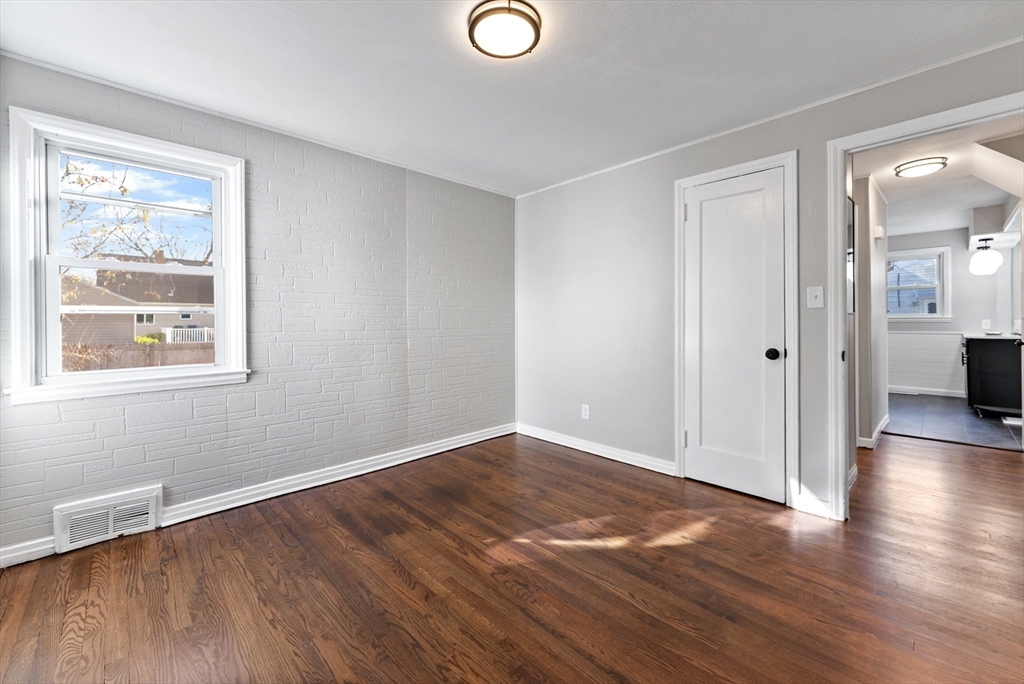 197 Pheland Street Springfield, MA 01109 - Photo 19 of 41 Gallery Image 19