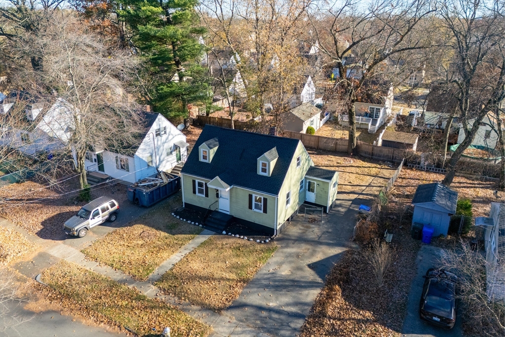 197 Pheland Street Springfield, MA 01109 - Photo 2 of 41 Gallery Image 2