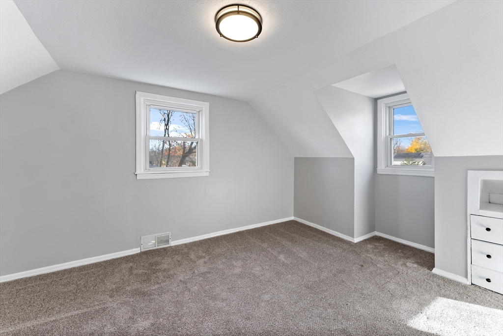 197 Pheland Street Springfield, MA 01109 - Photo 26 of 41 Gallery Image 26
