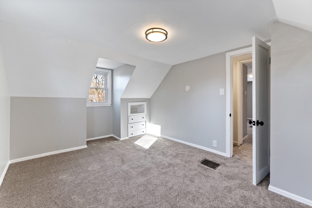197 Pheland Street Springfield, MA 01109 - Photo 27 of 41 Gallery Image 27