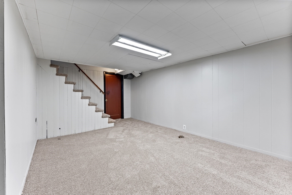 197 Pheland Street Springfield, MA 01109 - Photo 32 of 41 Gallery Image 32