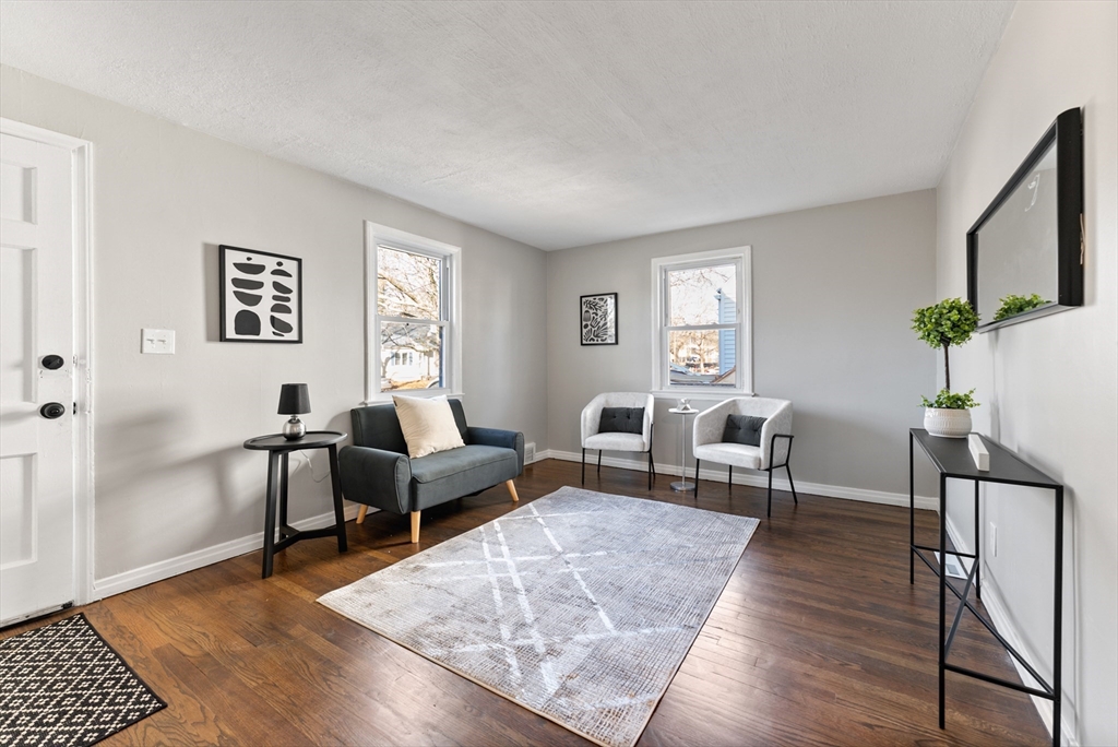 197 Pheland Street Springfield, MA 01109 - Photo 5 of 41 Gallery Image 5