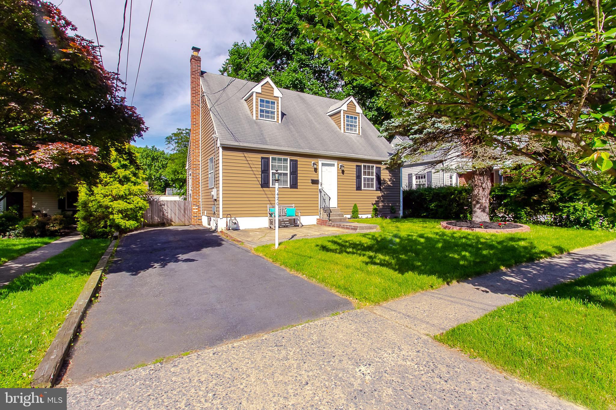 1420 Kingsley Road Havertown, PA 19083 - Photo 1 of 15 Gallery Image 1