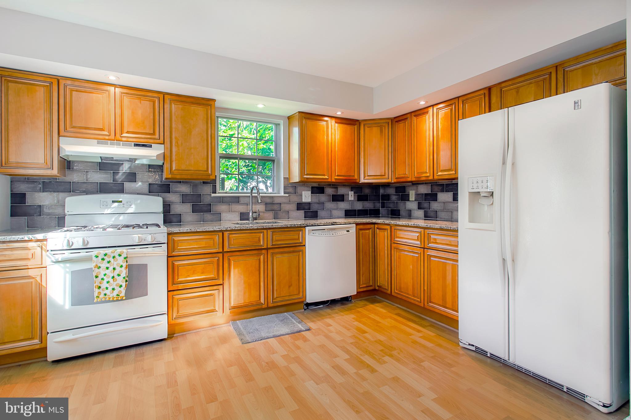 1420 Kingsley Road Havertown, PA 19083 - Photo 6 of 15 Gallery Image 6