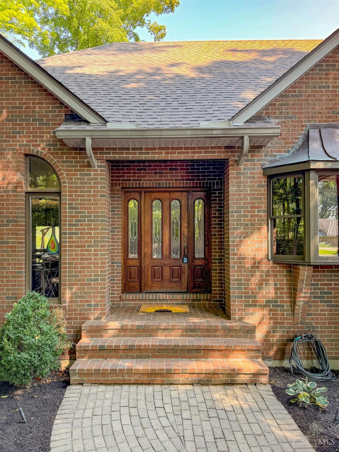 3831 Sunburst Ridge Lane Cincinnati, OH 45248 - Photo 8 of 44