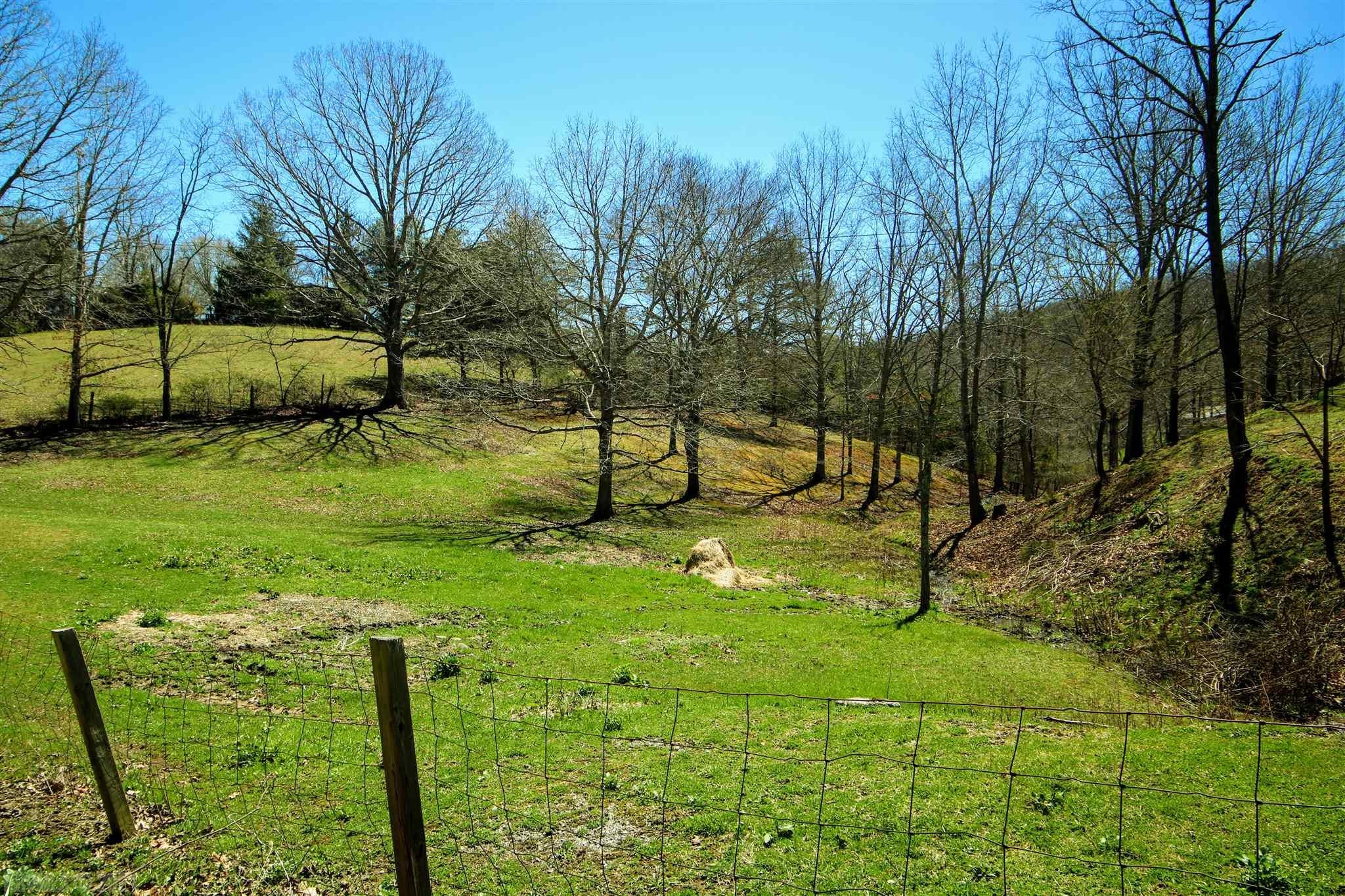 4907 Norris Run Road Blacksburg, VA 24060 - Photo 26 of 31 Gallery Image 26